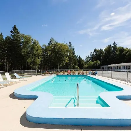 3 Bedroom Pool Playarea Campfire Cozy Apt Bar Harbor Extérieur photo
